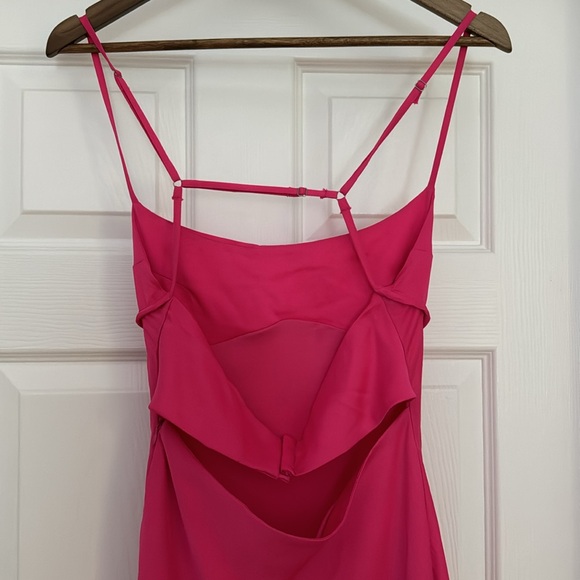 Satin Dress Bloggers Favorite Satin gown S Pink - Picture 7 of 8